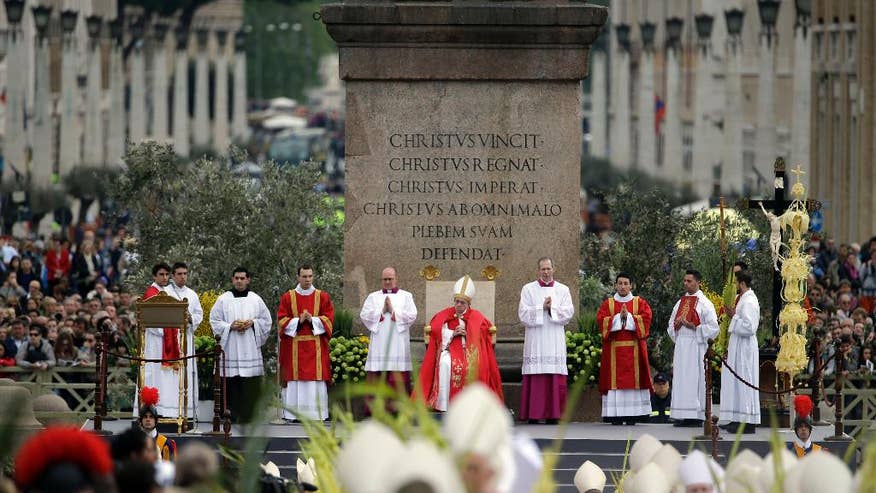 Vatican Pope Palm Sunday-3.jpg